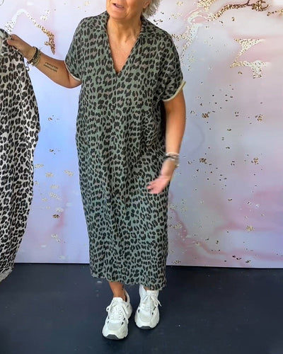 Elegant og behagelig leopardkjole